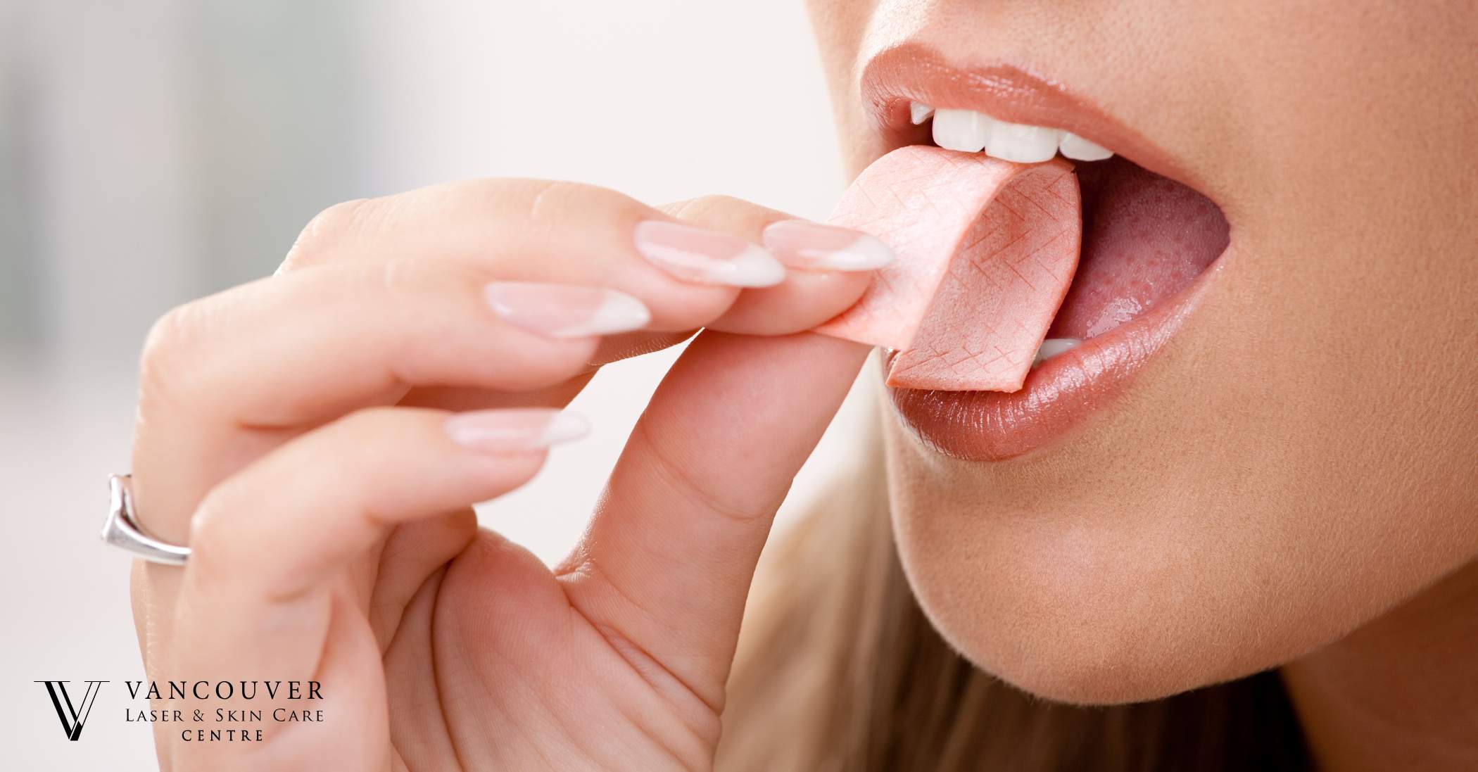 Can chewing gum reduce double chin