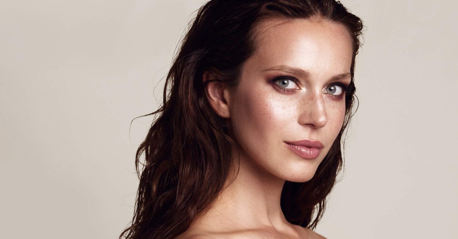 What Causes Under-Eye Bags and How to Treat Them